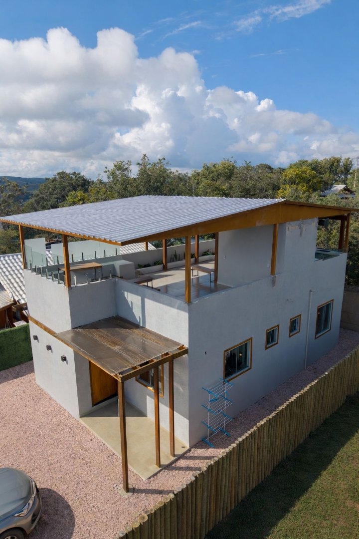 CASA 3 QUARTOS - 1 SUÍTE - ROOF TOP - ELDORADO - ALTO PARAISO DE GOIÁS