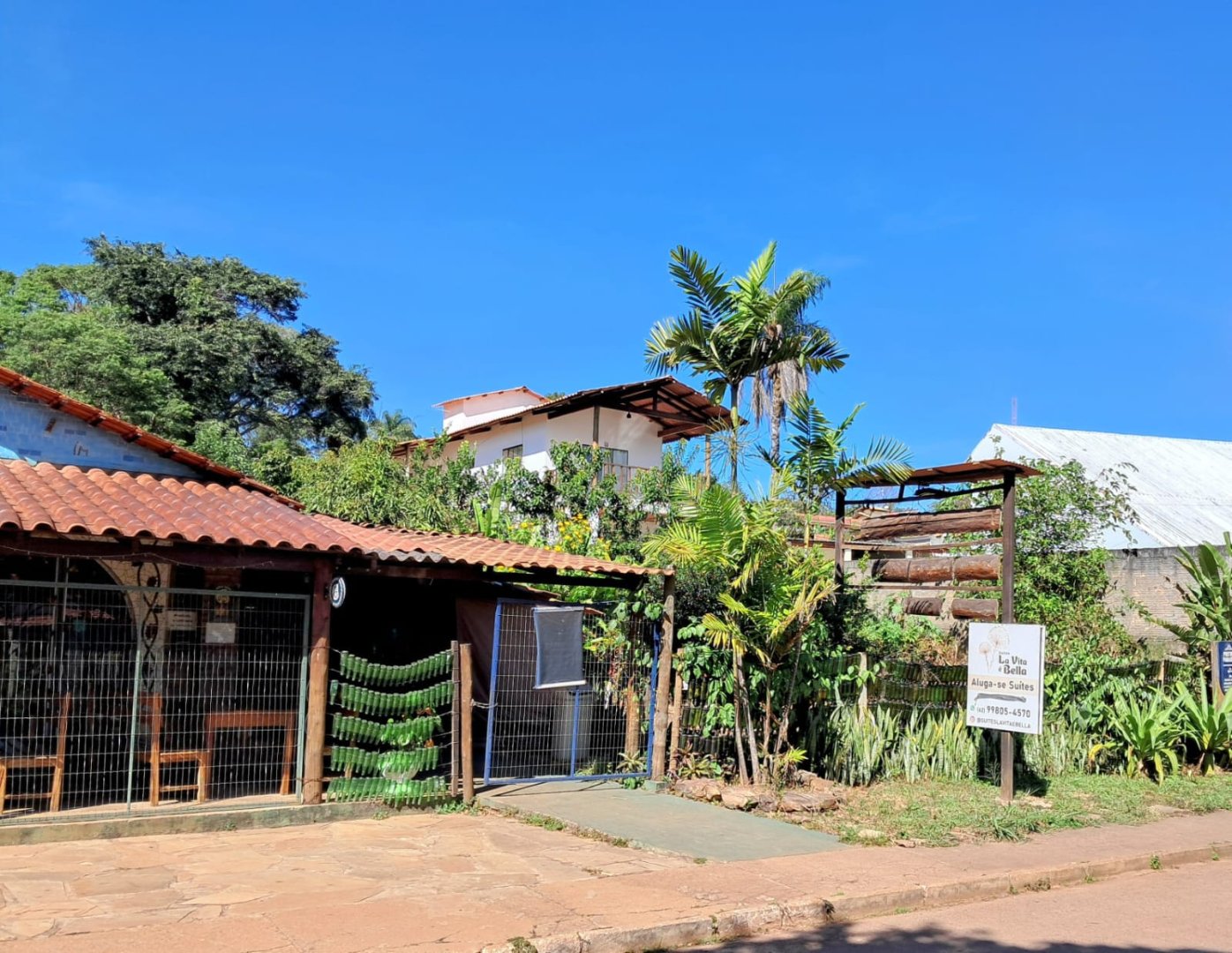 IMÓVEL COM RESTAURANTE - CASAS - KITS - AVENIDA PRINCIPAL ALTO PARAÍSO DE GOIÁS